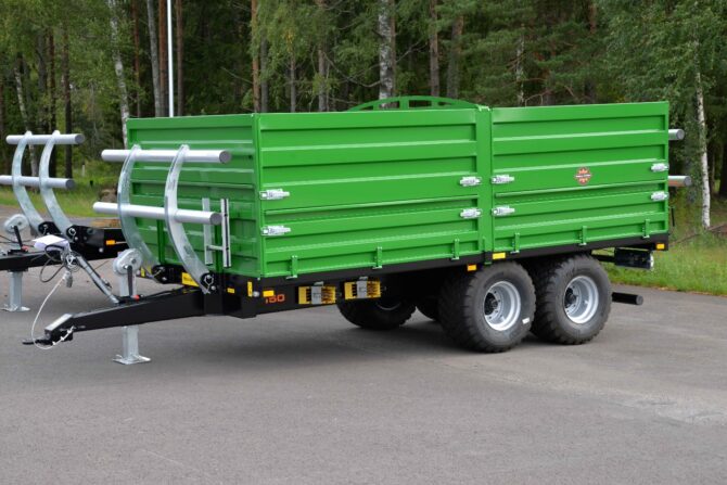 bale holders for grain trailers