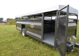 Cattle trailer, lie